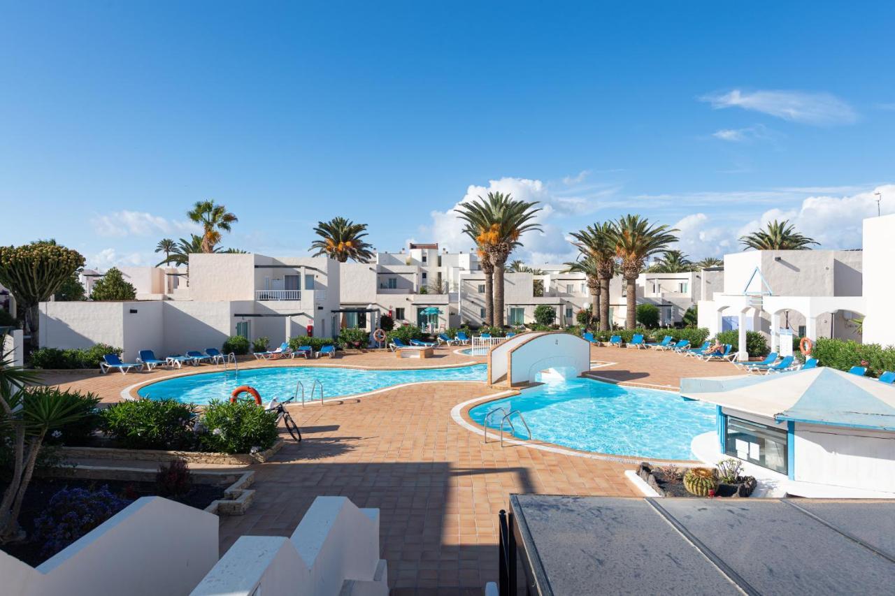 Homeforguest Apartamento 13 Con Terraza Y Piscina En Corralejo Exterior photo